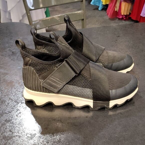Sorel Black High-Top Sneakers with Elastic Strap - Picture 1 of 6
